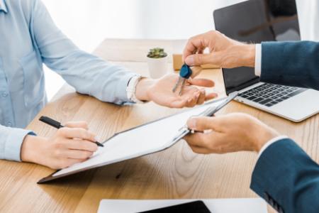 The Importance of Notary Services in Real Estate Transactions